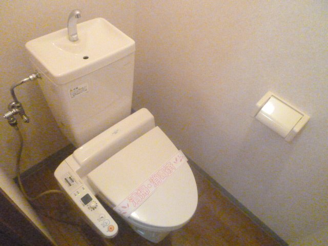 トイレ　2016年12月撮影