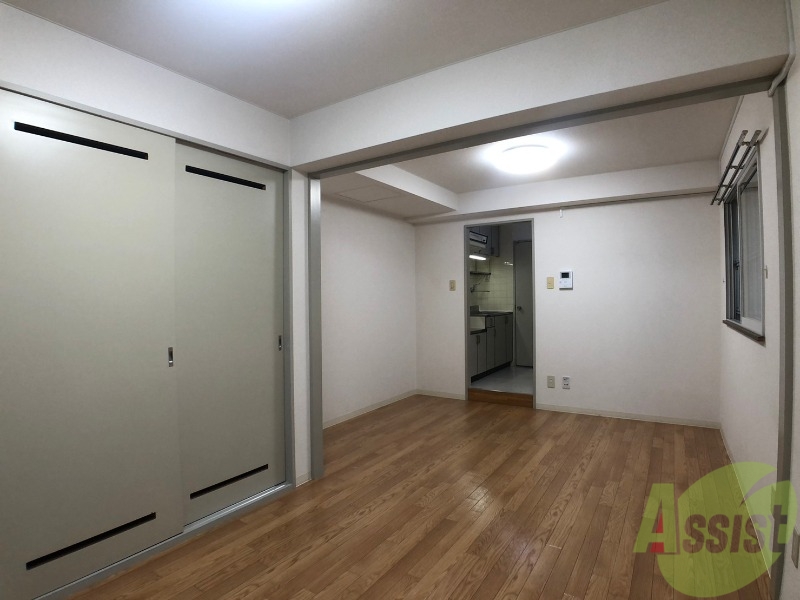 居室・リビング　スタイリッシュな印象のリビングになっています！