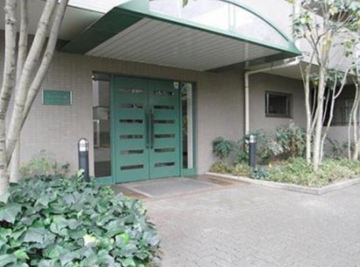 エントランス　☆共用部分☆