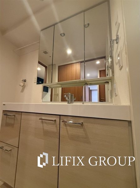 洗面設備　独立洗面台