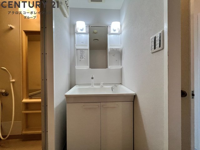 洗面設備　シャンプードレッサー