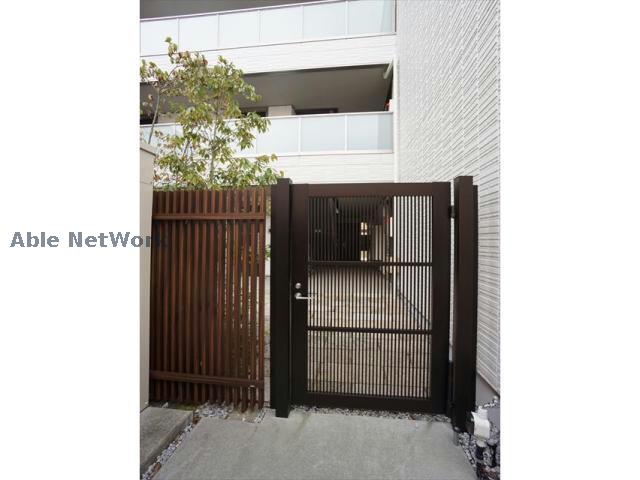 エントランス　エントランス部分