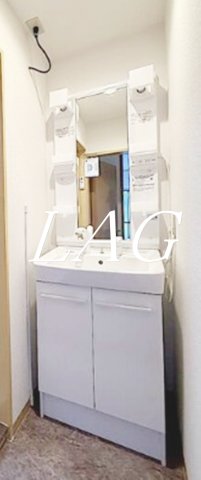 洗面設備　洗面台です。