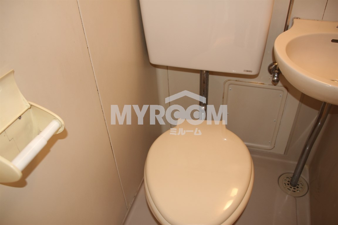 トイレ　トイレ（同一仕様写真）