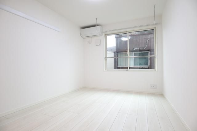 居室・リビング　別室参照