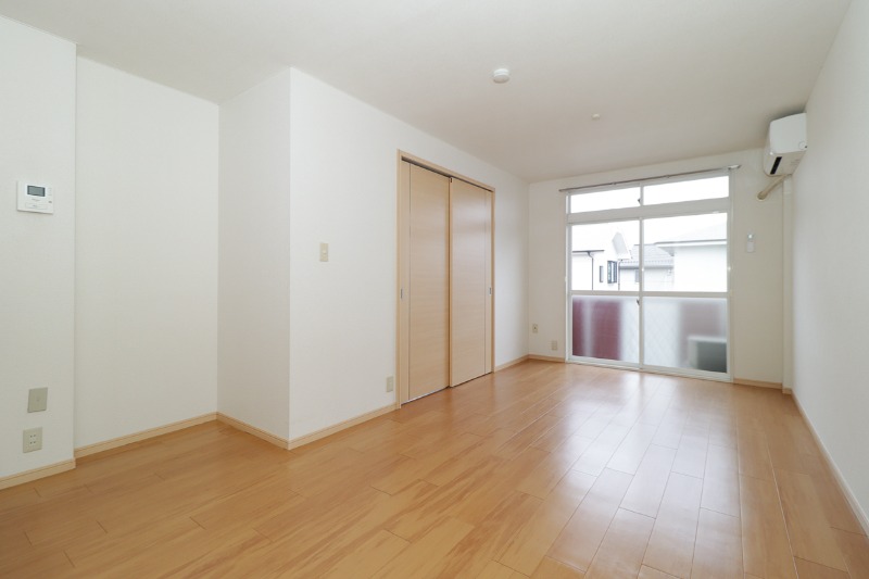 居室・リビング　図面と現状に相違がある場合には現状を優先