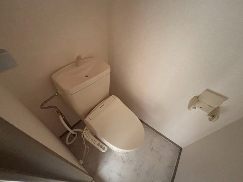 トイレ　図面と現状に相違がある場合には現状を優先