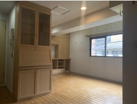 居室・リビング　内観1