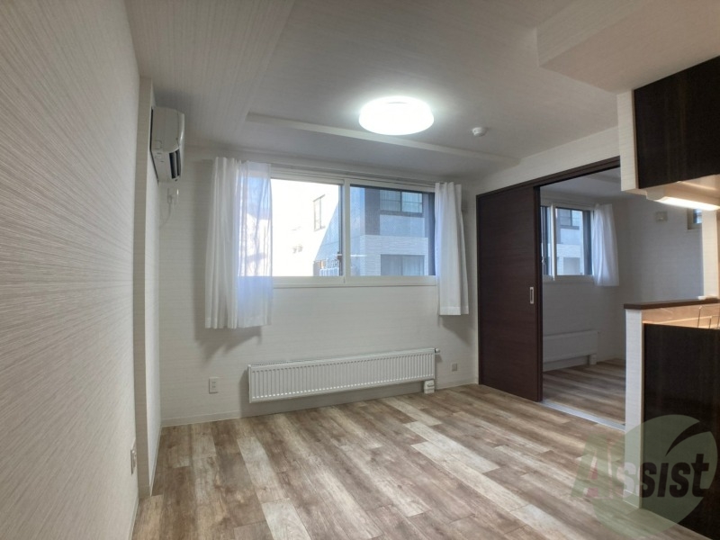 居室・リビング　広くてキレイなお部屋が広がっていて、充実した生活が送れそう。