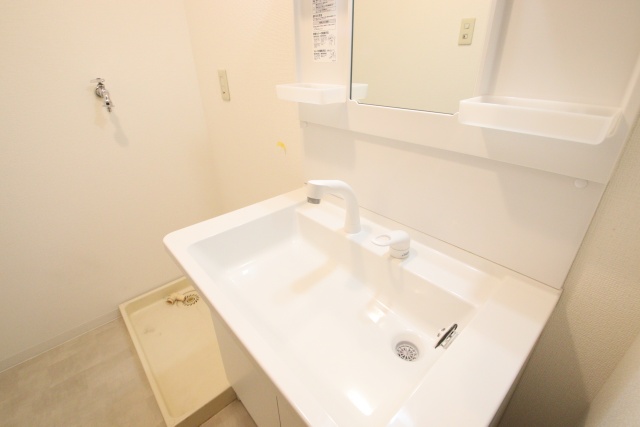 洗面設備　※別室の参考写真の為、現況優先です。