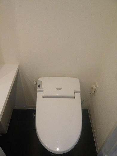 トイレ　同マンション別部屋