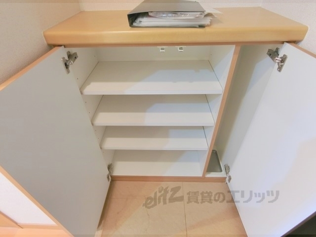 収納　下駄箱