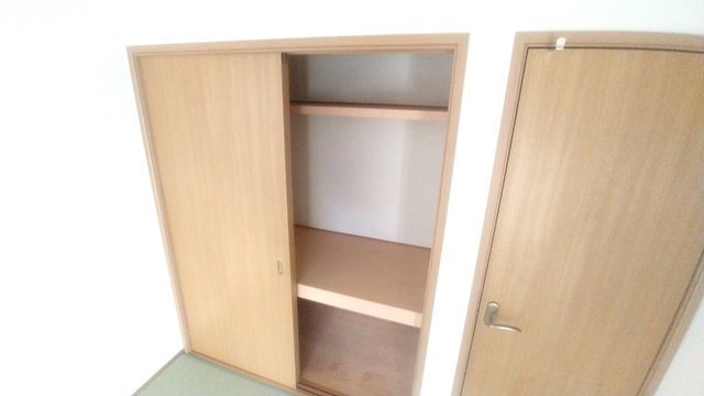 収納　★★６帖和室の収納です♪★★