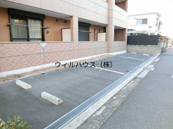 駐車場　駐車しやすい！