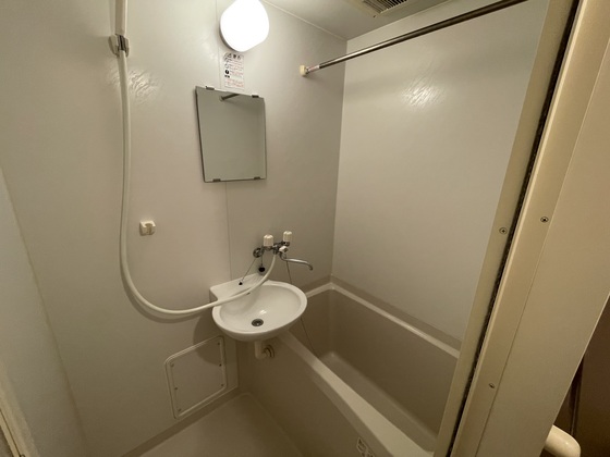 洗面設備　※別部屋の写真です