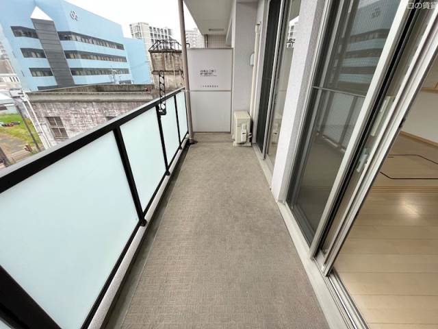 バルコニー　同物件別部屋イメージ