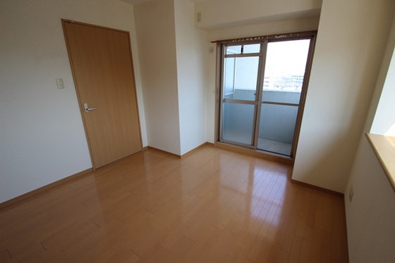 その他部屋・スペース　別号室の写真となります。