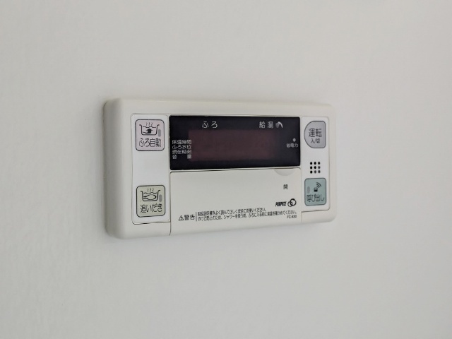 その他設備　浴室内追い焚きパネル