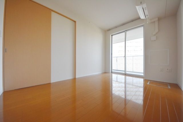 居室・リビング　お問合せは(株)タウンハウジングレジデンス事業部　赤坂店・…