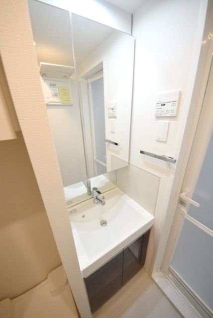 洗面設備　★独立洗面台完備★