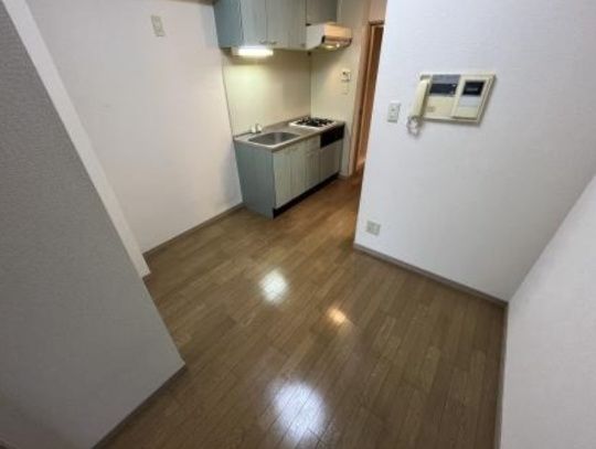 居室・リビング　☆広々とした居室☆