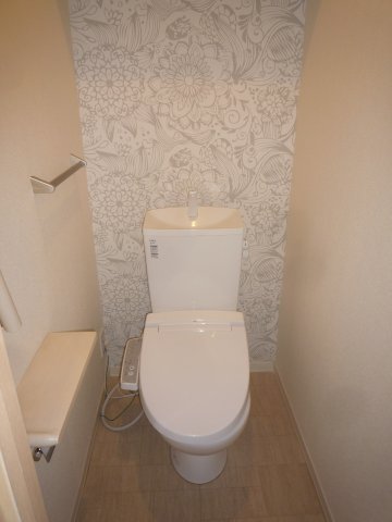 トイレ　清潔感のあるトイレです