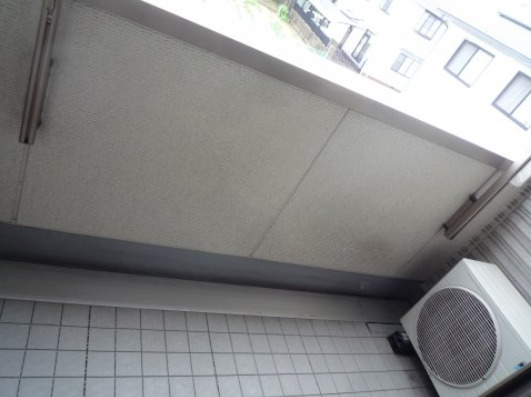 バルコニー　外からの目が気にならないバルコニーで洗濯物が干せます