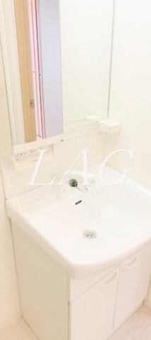 洗面設備　独立洗面台です。