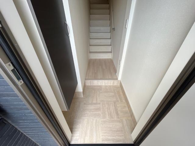 玄関　玄関（イメージ）