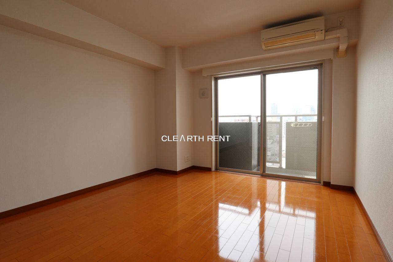 居室・リビング　同タイプ別住戸写真となります。現況と異なる場合がございます。