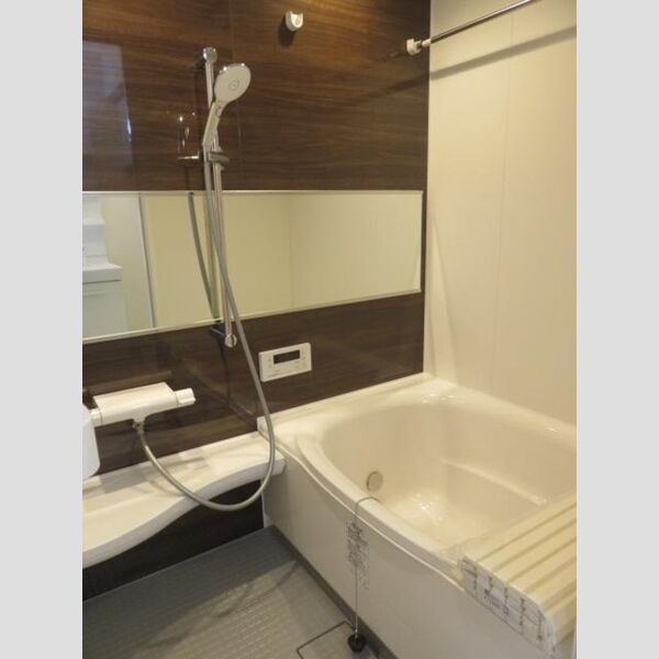 バス・シャワールーム　浴室