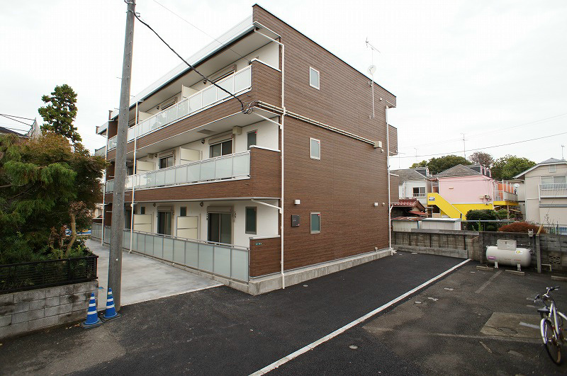 建物外観　シンプルモダンな素敵な外観の建物です。