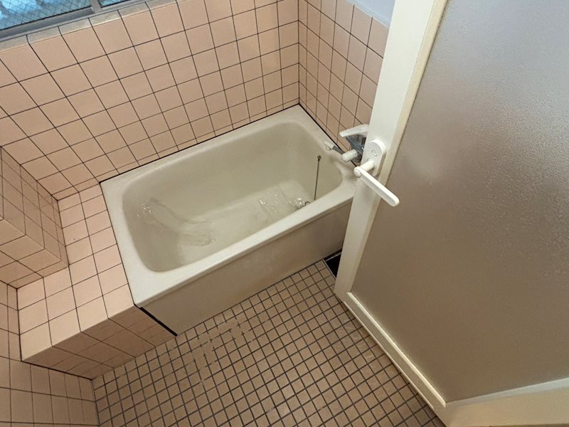 バス・シャワールーム　※同タイプのお部屋の写真です。現状を優先します。