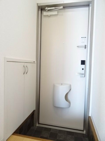 玄関　※他部屋参照