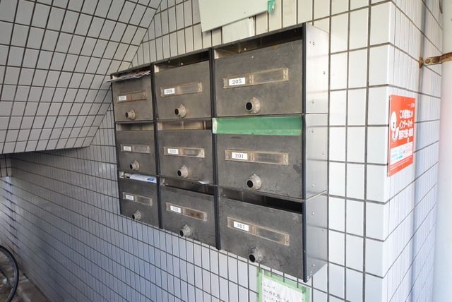 エントランス　♪集合ポスト♪