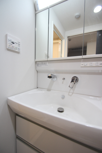 洗面設備　※中部屋のお写真を参考にしております