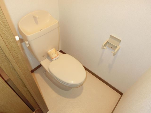 エレガンテ・フォレスタのトイレ写真