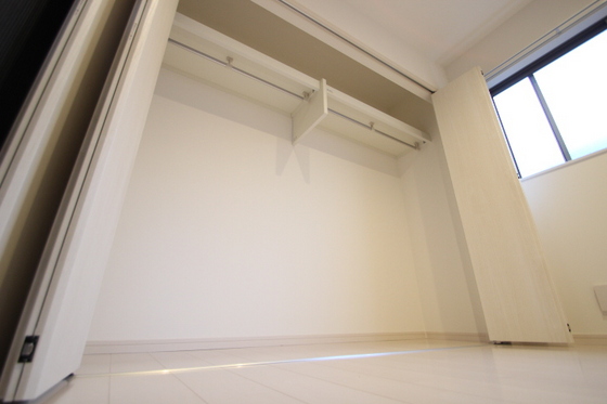 収納　※別部屋の写真です