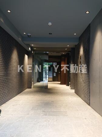 ロビー　落ち着いたロビーです