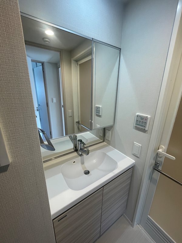 洗面設備　※参考写真