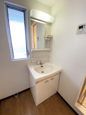 洗面設備　参考画像