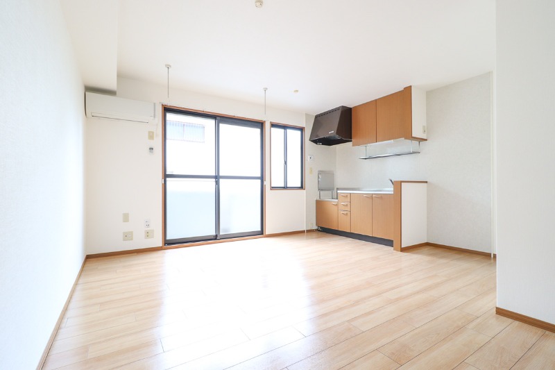 居室・リビング　図面と現状に相違がある場合には現状を優先