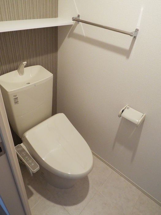 トイレ　トイレ