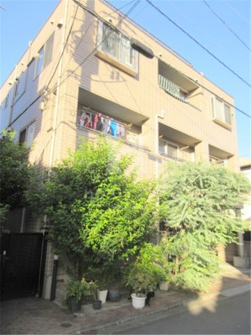 建物外観　外観は落ち着いています