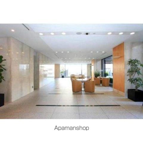 ロビー　ロビー