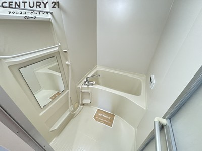 バス・シャワールーム　落ち着く空間のバスルーム♪