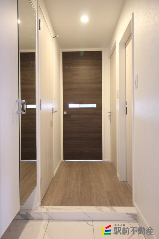 玄関　同タイプ別部屋