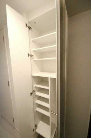 玄関　コスモリード東高円寺テラス