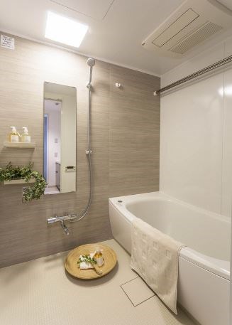 バス・シャワールーム