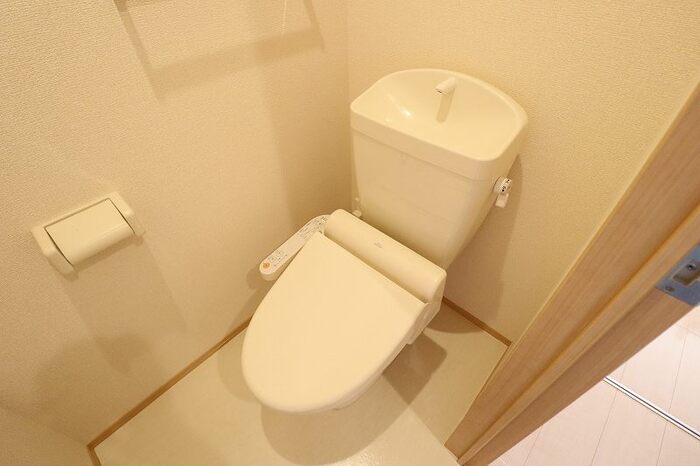 トイレ　ゆったりとした空間のトイレです